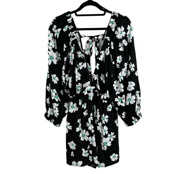 Topshop Black Daisy Floral Linen Long Sleeve V-Neck Short Romper 8/10 Medium NWT - Picture 1 of 14